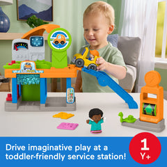 Fisher-Price Little People Fillin’ Fun Service Station Toddler Playset, 1 Toy Car & 2 Figures