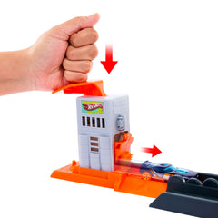 Hot Wheels City Pista de Brinquedo Oficina do Gorila