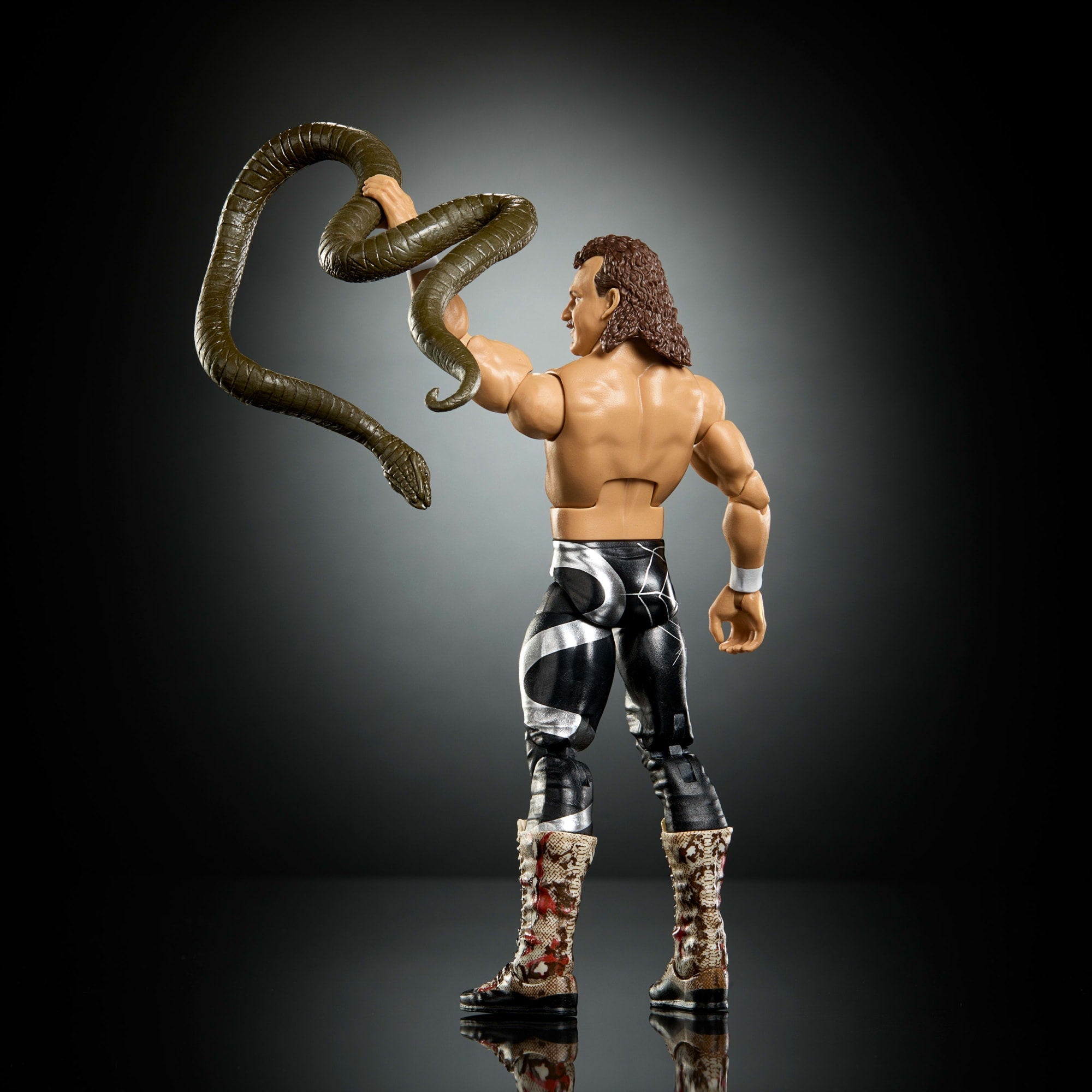 WWE Elite Collection Premium Live Event Jake “The Snake” Roberts Action Figure Set, Wrestlemania