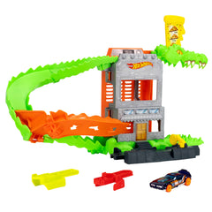 Hot Wheels City Croc Pizza Attack Playset & 1:64 Scale Toy Car, Speed Snap Track Compatible