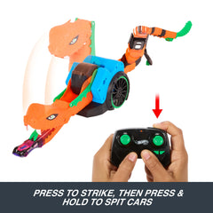 Hot Wheels Let's Race Slither ‘n Strike RC & 1 Toy Car, Battery-Powered Remote-Control Vehicle