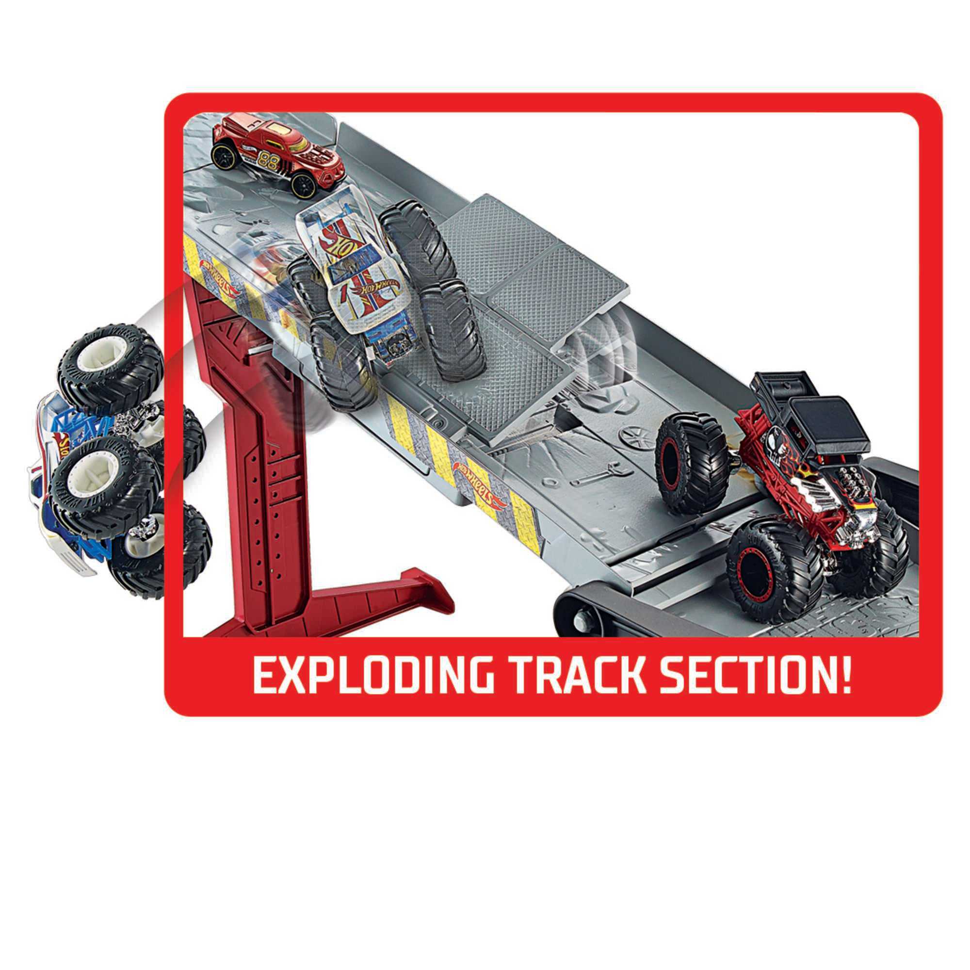 Hot Wheels Monster Trucks Downhill Race & Go Play Set