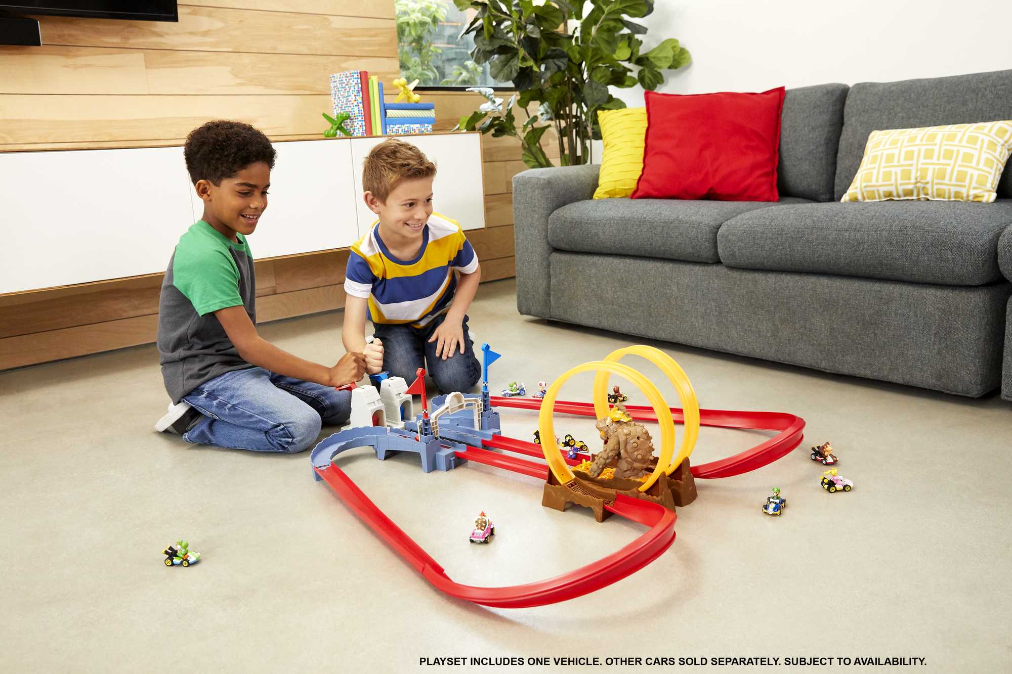 Hot Wheels Mario Kart Pista de Brinquedo Castelo Do Caos De Bowser