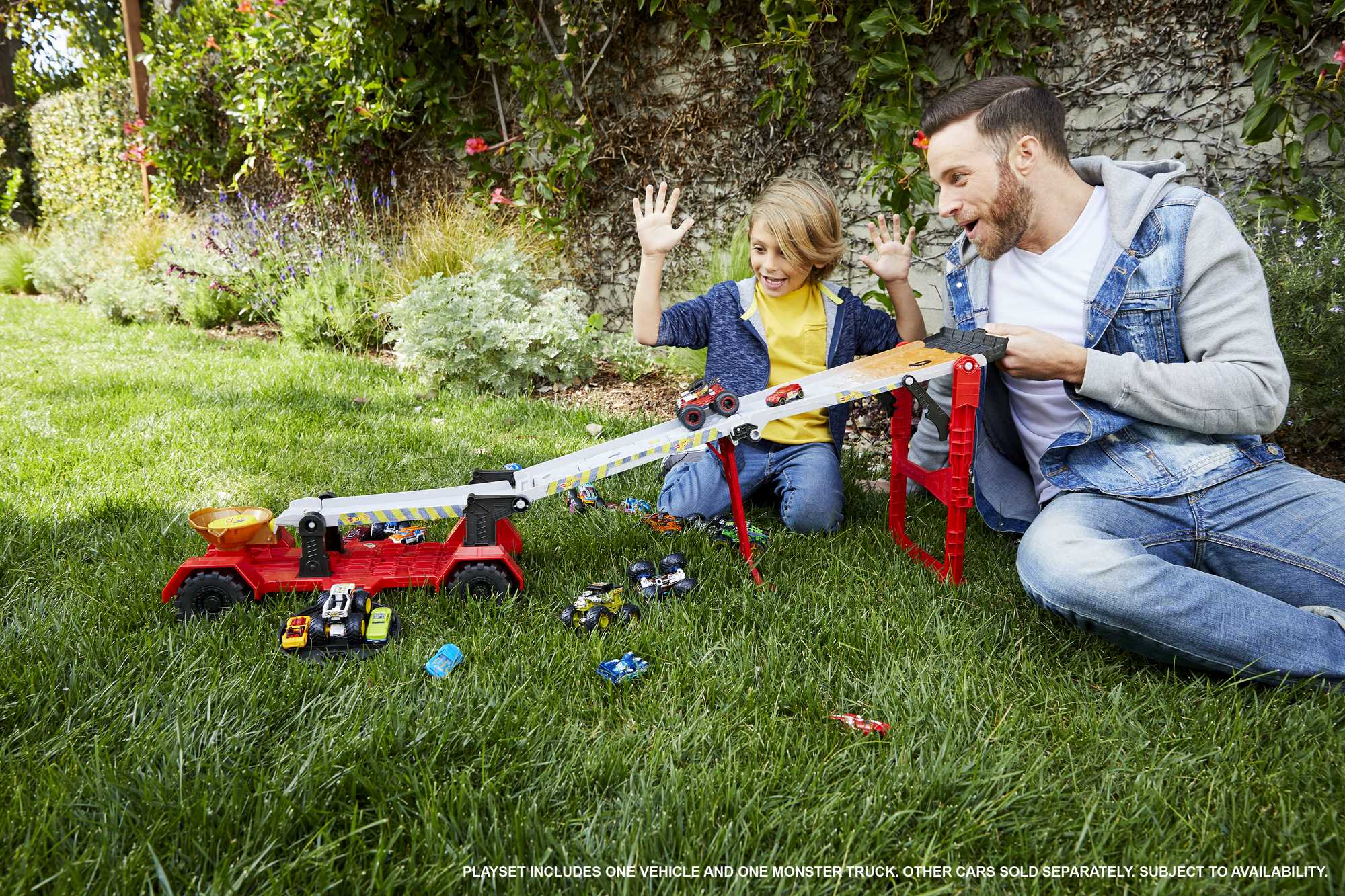Hot Wheels Monster Trucks Coffret de Jeu Course de descente