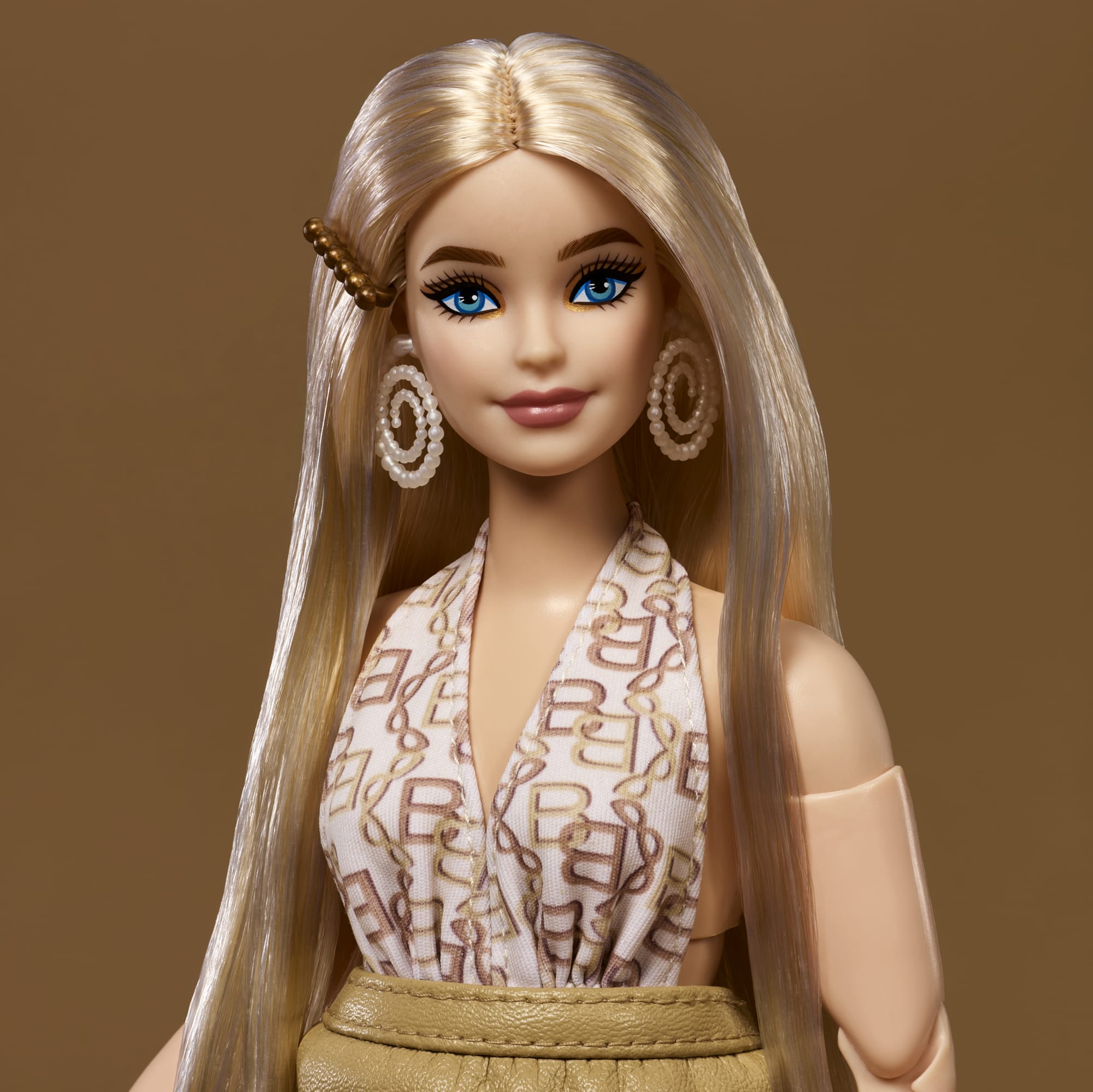 Barbie You Create Barbie Basics Neutral Kit 003, Customizable Fashion Doll & Universal-Fit Clothing | Mattel