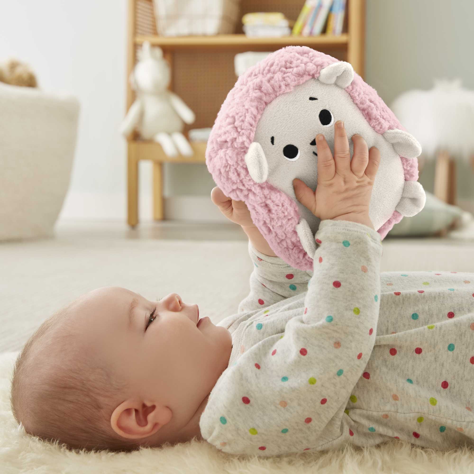 Fisher-Price Calming Vibes Hedgehog Soother, Pink Plush Sound Machine