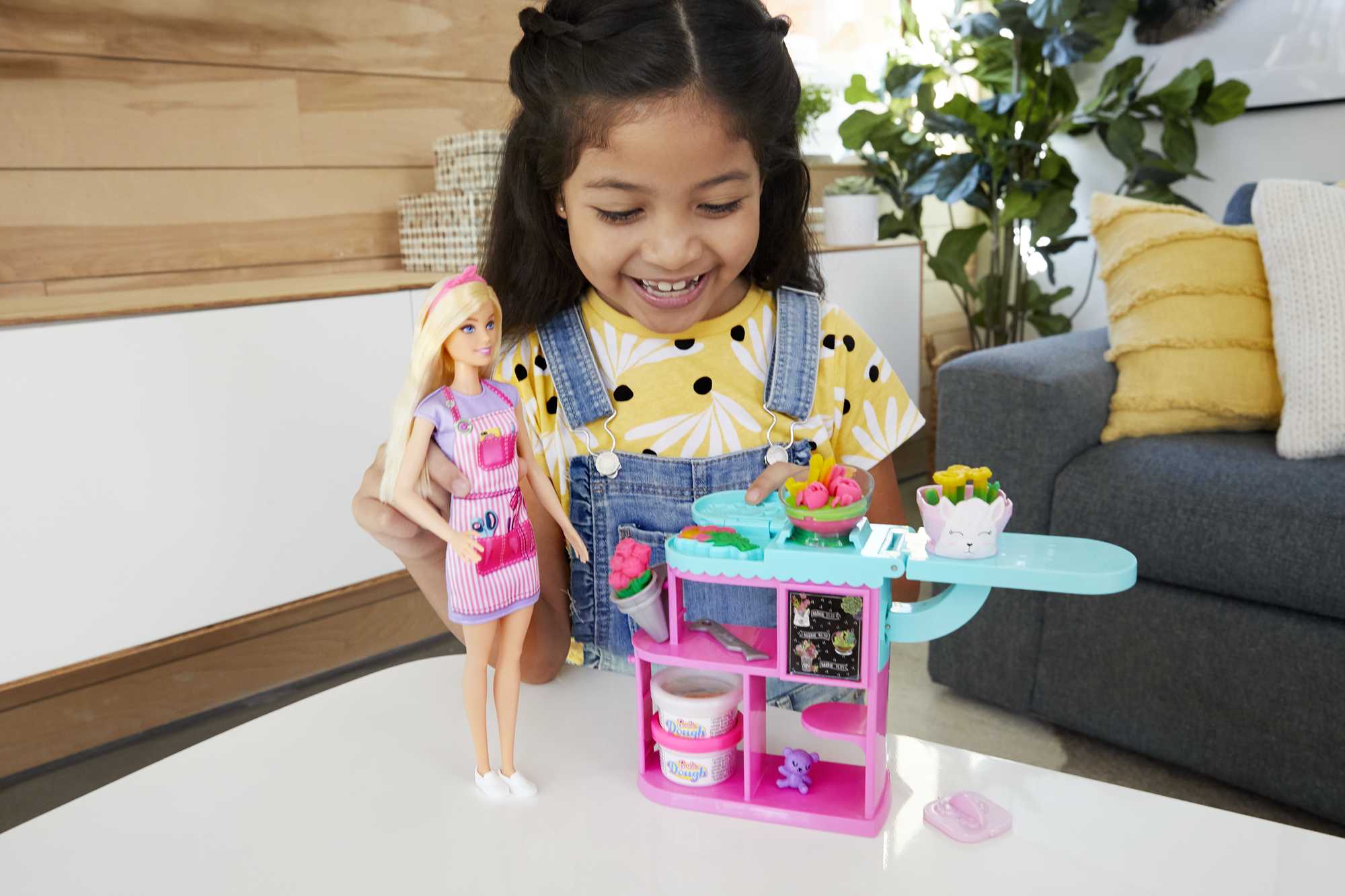 Barbie Profissões Boneca Loja de Flores